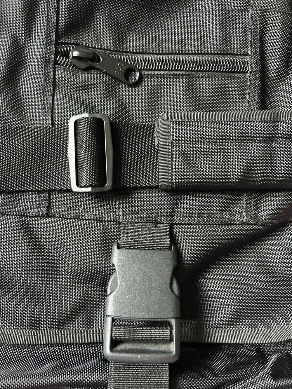 Vintage Y2K Gap Black Nylon Messenger Crossbody Top Handle Techwear Gear Bag